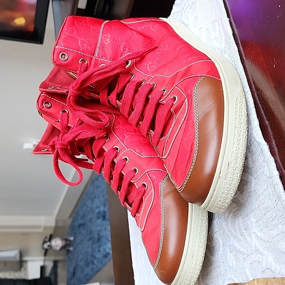 Men's Gucci Sneakers - Picture 4 of 4